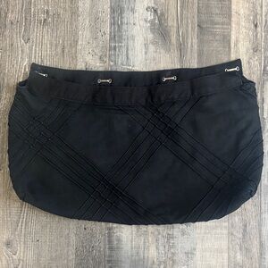 Thirty-One Black Skirt Purse Cover